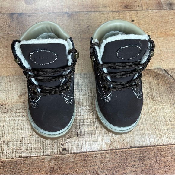 Lugz Size 5 Sherpa Lined Lace Up Boots Chocolate Brown Hiking Outdoor Fall - Picture 3 of 8